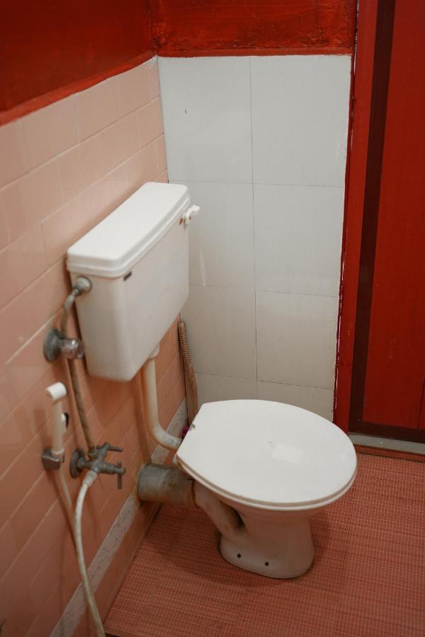 Sarigama Tourist Home Kochi Buitenkant foto